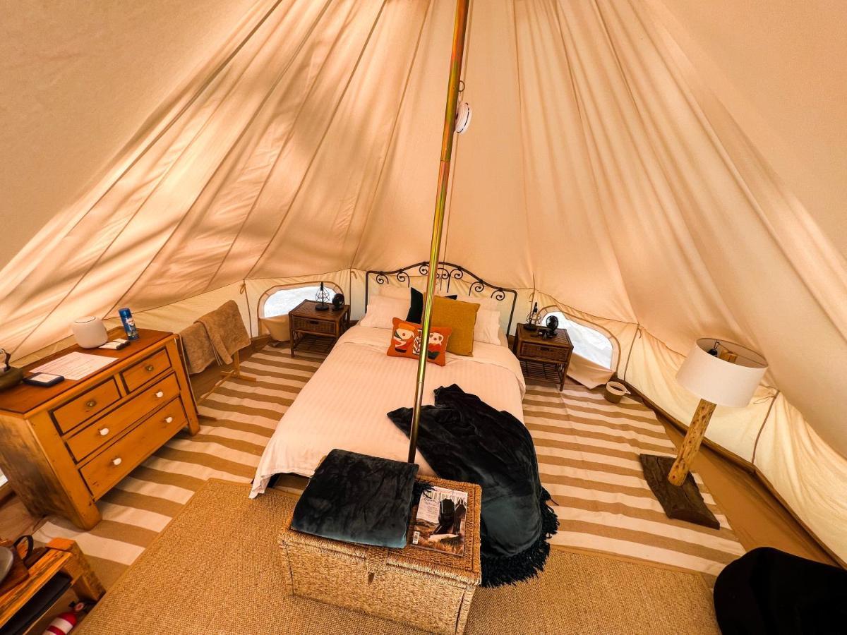 Отель Golden Point Glamping Faraday Экстерьер фото